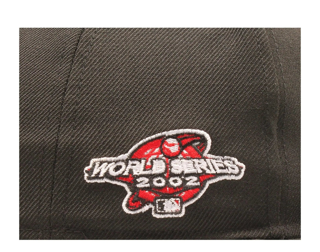 New Era 59Fifty Men Fitted Hat Black Anaheim Angels 2002 World Series Green Undervisor