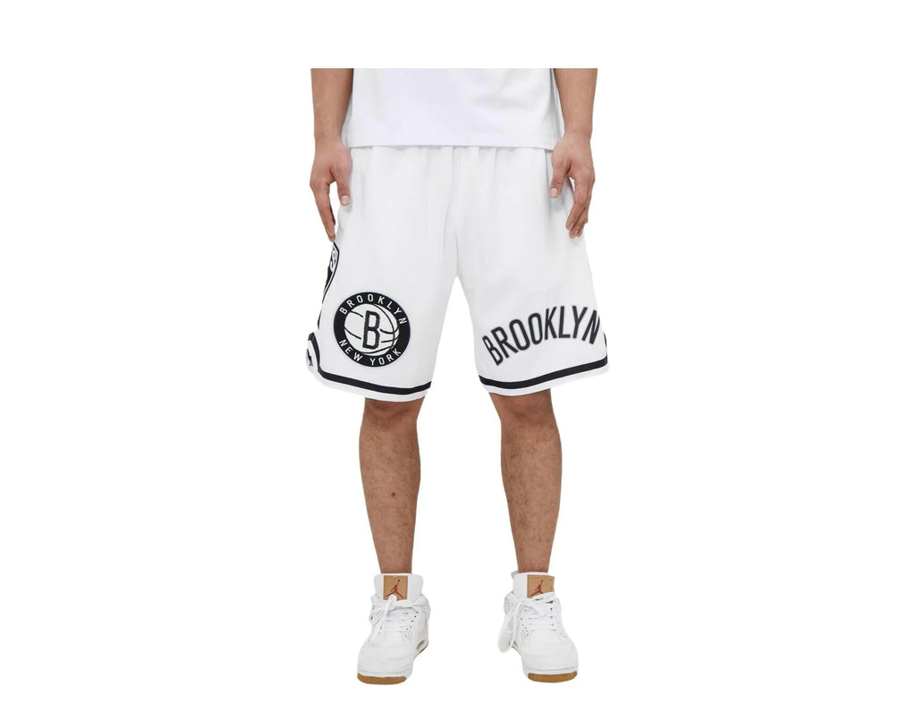 Pro Standard Brooklyn Nets Pro Team Men Shorts White