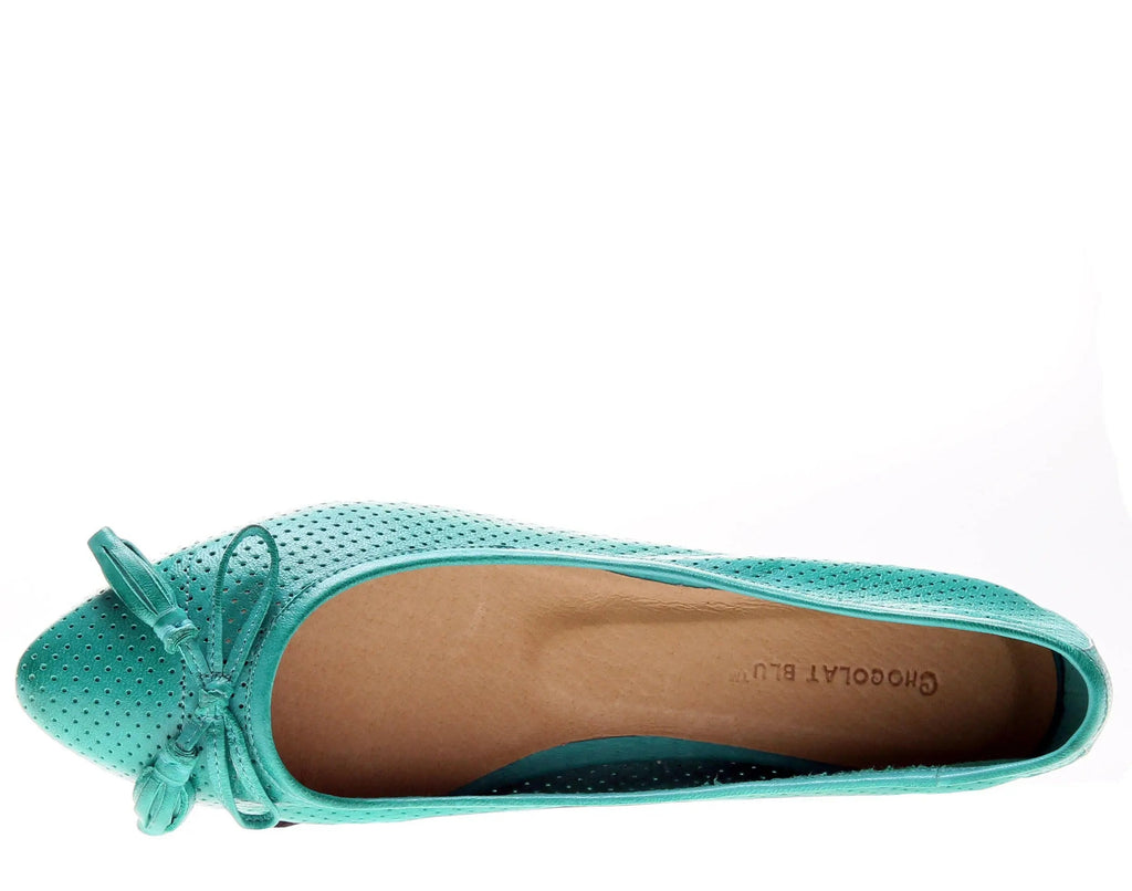Chocolat Blu Gabriella Women Flats Green