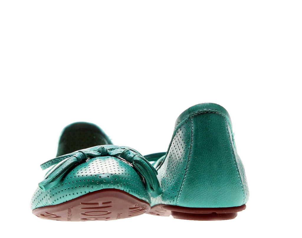 Chocolat Blu Gabriella Women Flats Green